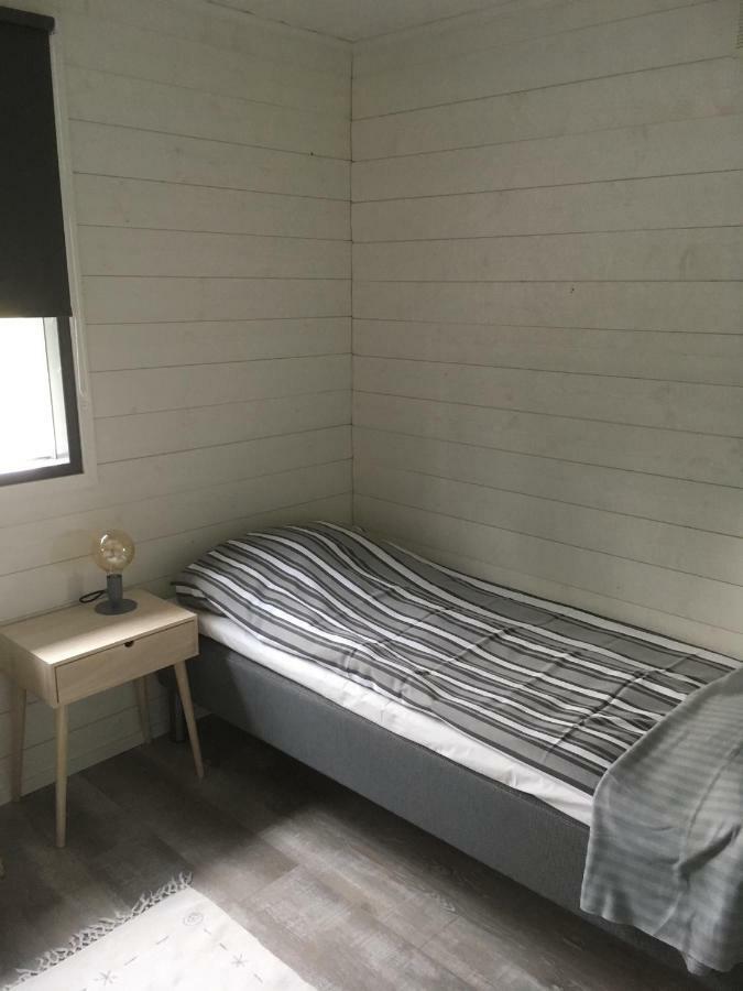 Kirsikkaranta Villa Паргас Екстериор снимка